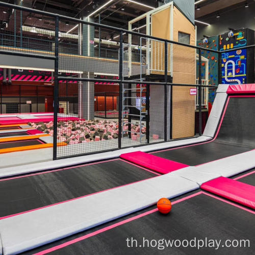 ในร่ม Super Trampoline Park